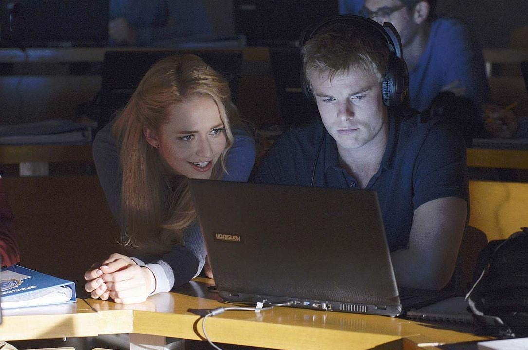 Quantico : Foto Johanna Braddy, Graham Rogers