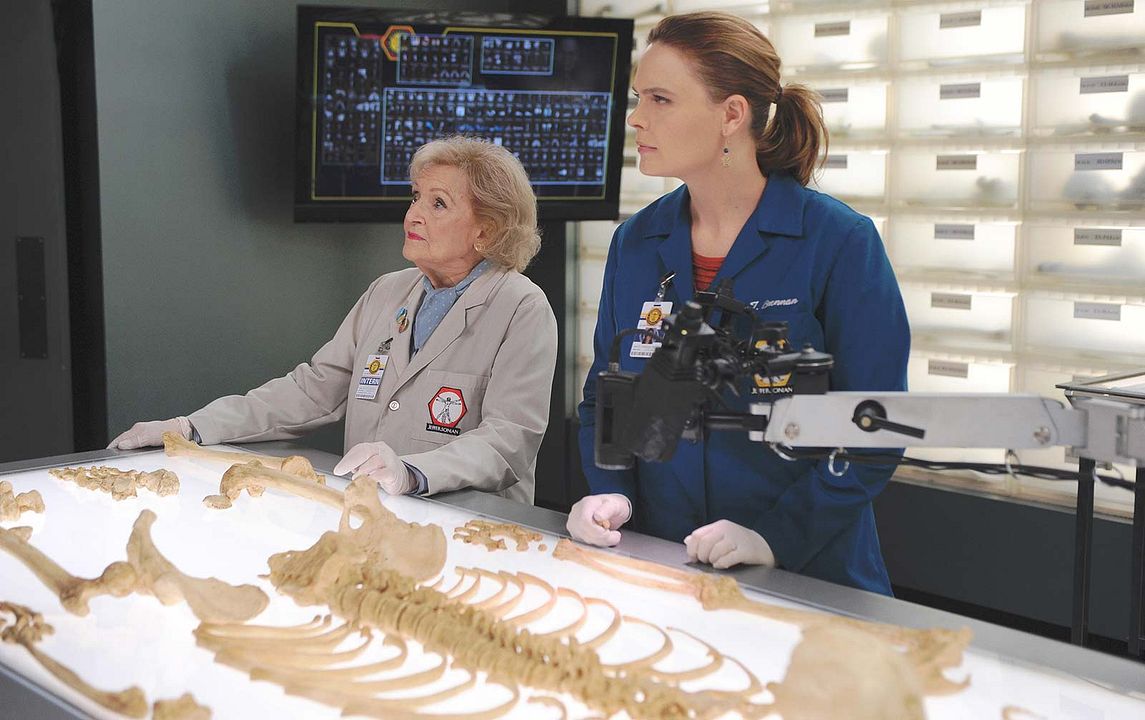 Bones : Foto Emily Deschanel, Betty White
