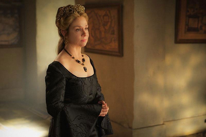 Reign : Foto Megan Follows