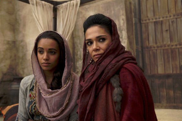 Of Kings and Prophets : Foto Maisie Richardson-Sellers, Simone Kessell