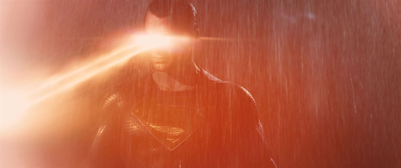 Batman v Superman: El amanecer de la justicia : Foto Henry Cavill