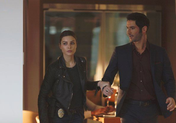 Lucifer : Foto Tom Ellis, Lauren German