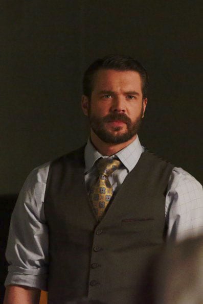 Cómo defender a un asesino : Foto Charlie Weber