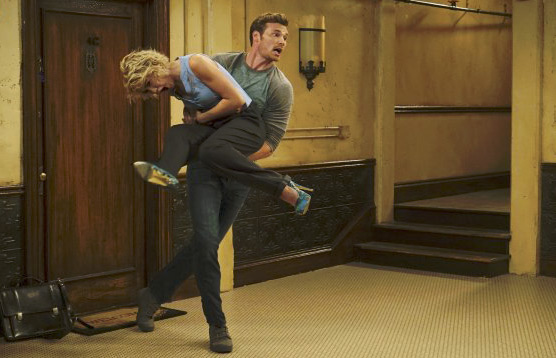 Papá canguro : Foto Chelsea Kane, Derek Theler