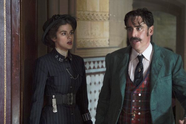 Houdini y Doyle : Foto Rebecca Liddiard, Stephen Mangan