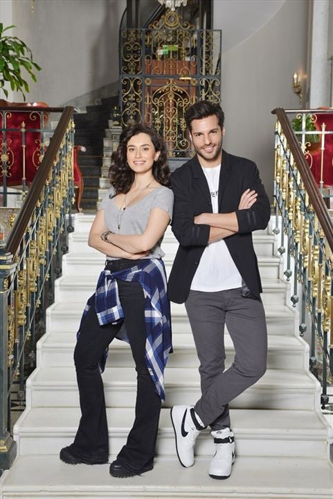 Couverture magazine Hande Doğandemir, Serkan Çayoğlu