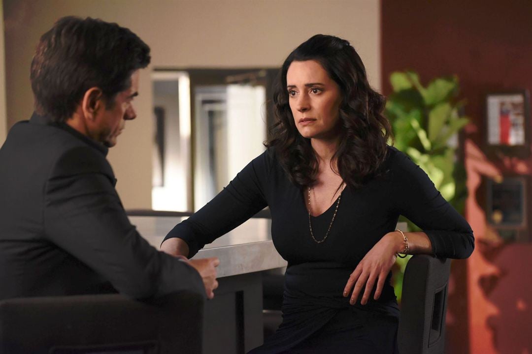 Grandfathered : Foto Paget Brewster