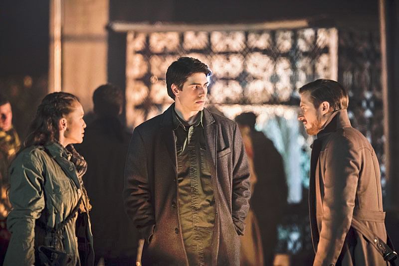 DC's Legends of Tomorrow : Foto Arthur Darvill, Brandon Routh, Sharon Taylor