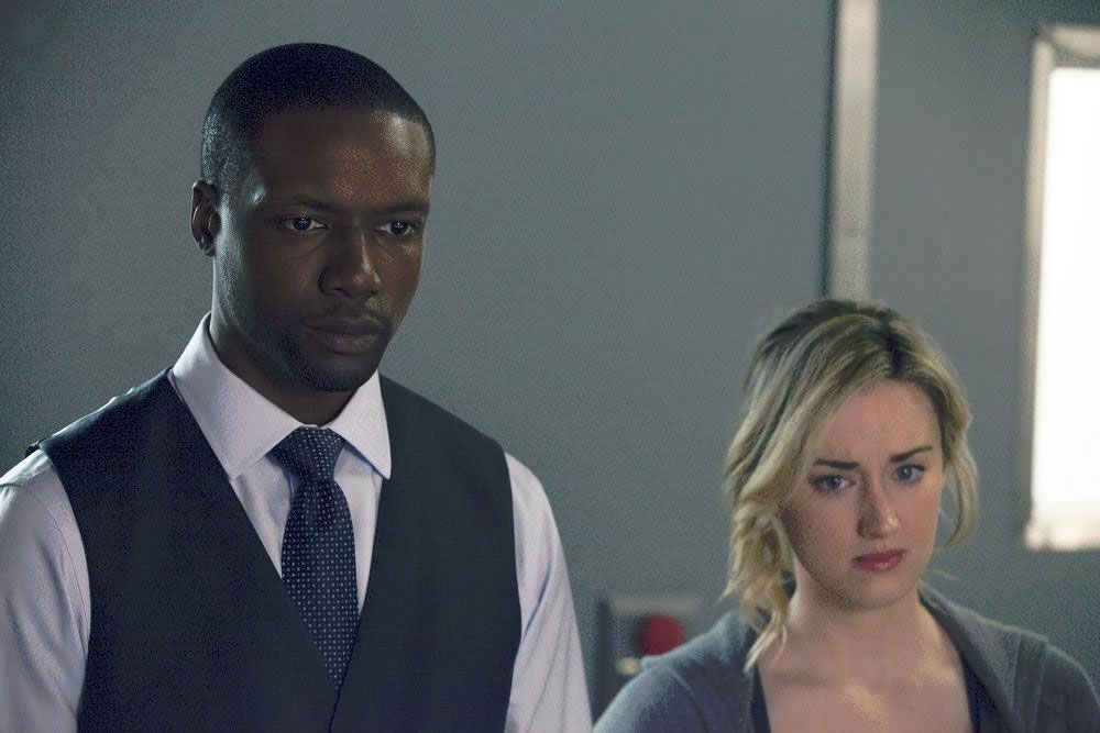 Blindspot : Foto Ashley Johnson, Rob Brown
