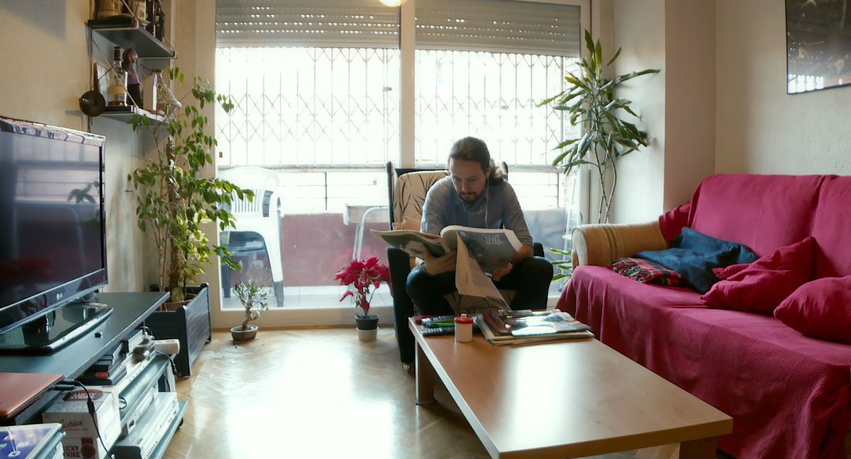 Política, Manual de Instrucciones : Foto