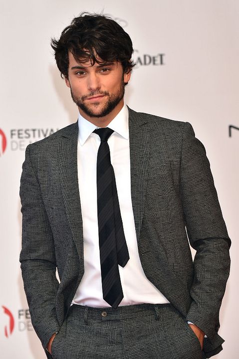 Couverture magazine Jack Falahee