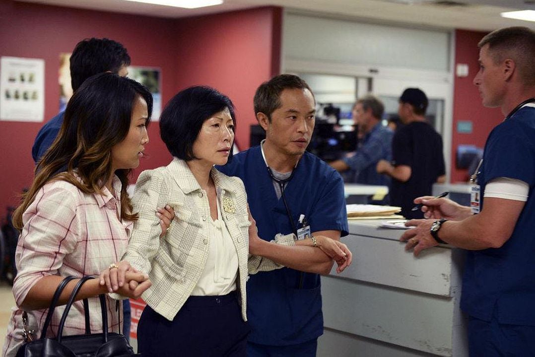 Turno de noche : Foto Elizabeth Sung, Ken Leung, Tina Huang