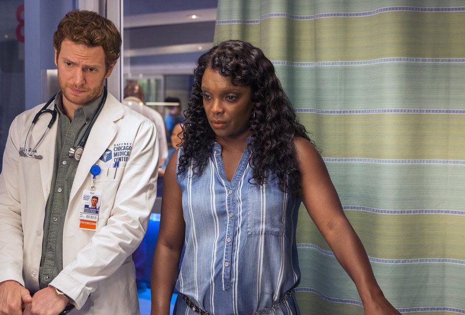 Chicago Med : Foto Marlyne Barrett, Nick Gehlfuss