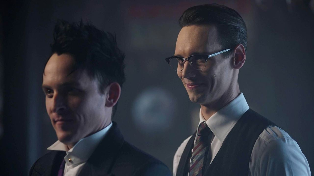 Gotham (2014) : Cartel Cory Michael Smith, Robin Lord Taylor