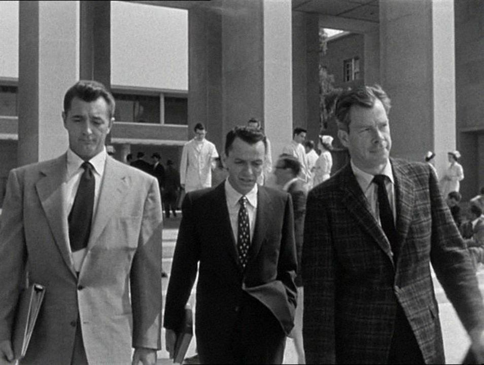 No serás un extraño : Foto Frank Sinatra, Robert Mitchum