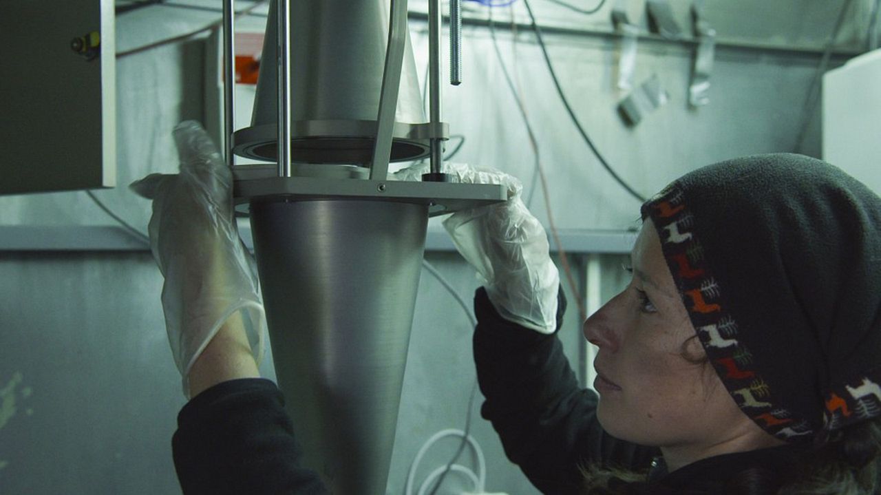 Samuel in the Clouds : Foto