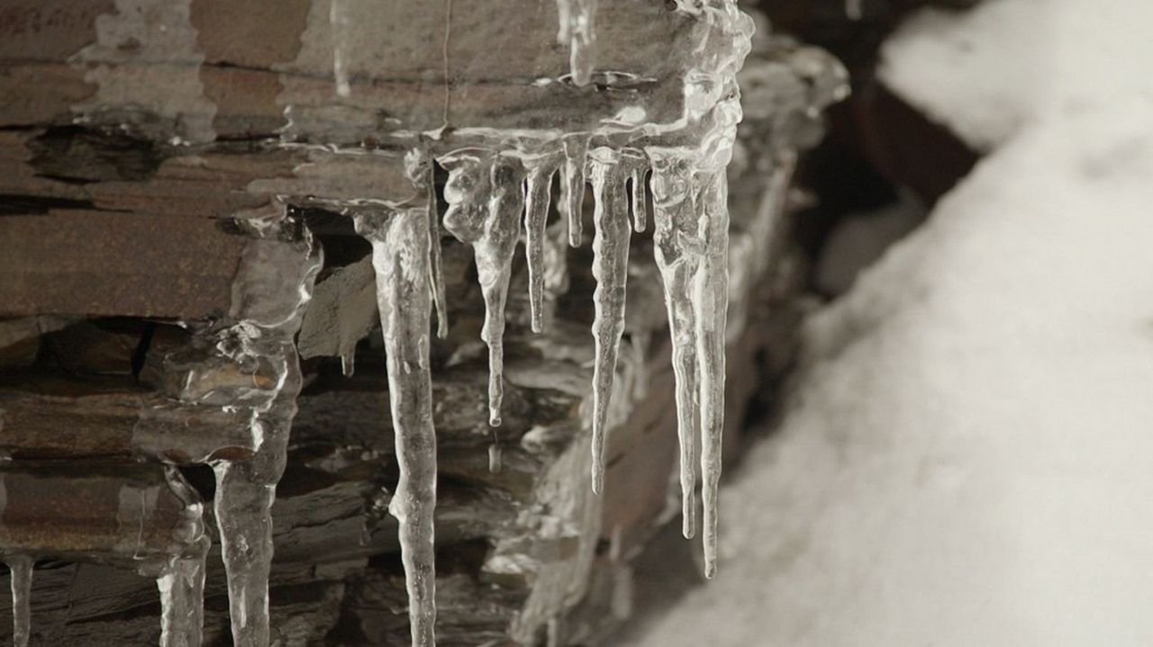 Samuel in the Clouds : Foto