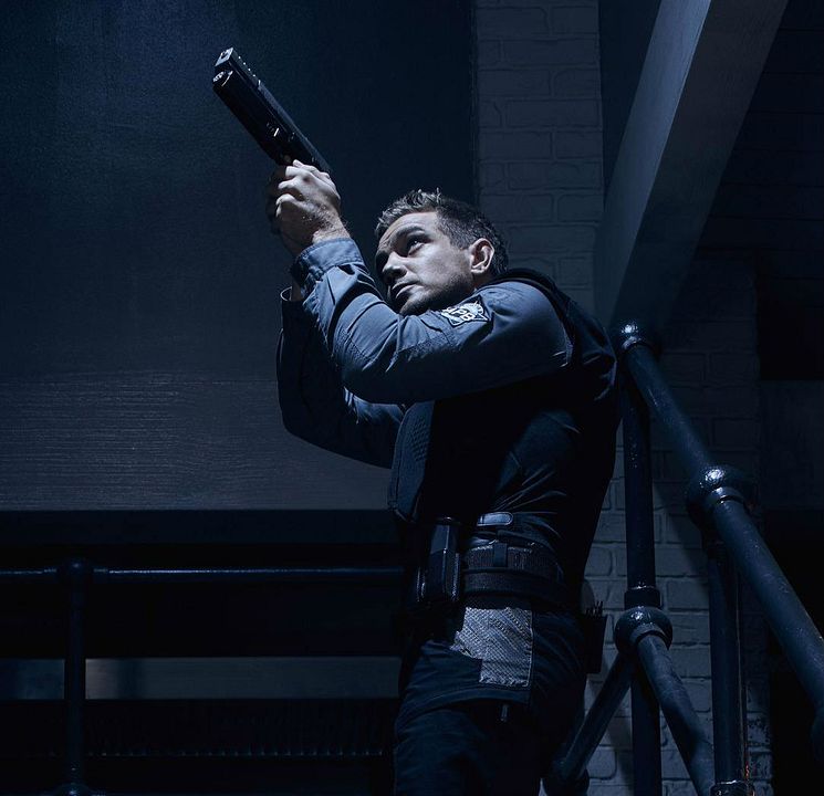 A.P.B. : Foto Taylor Handley