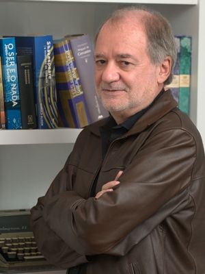 Cartel Marcílio Moraes