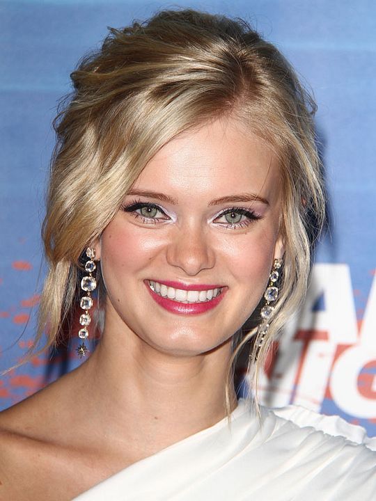 Cartel Sara Paxton