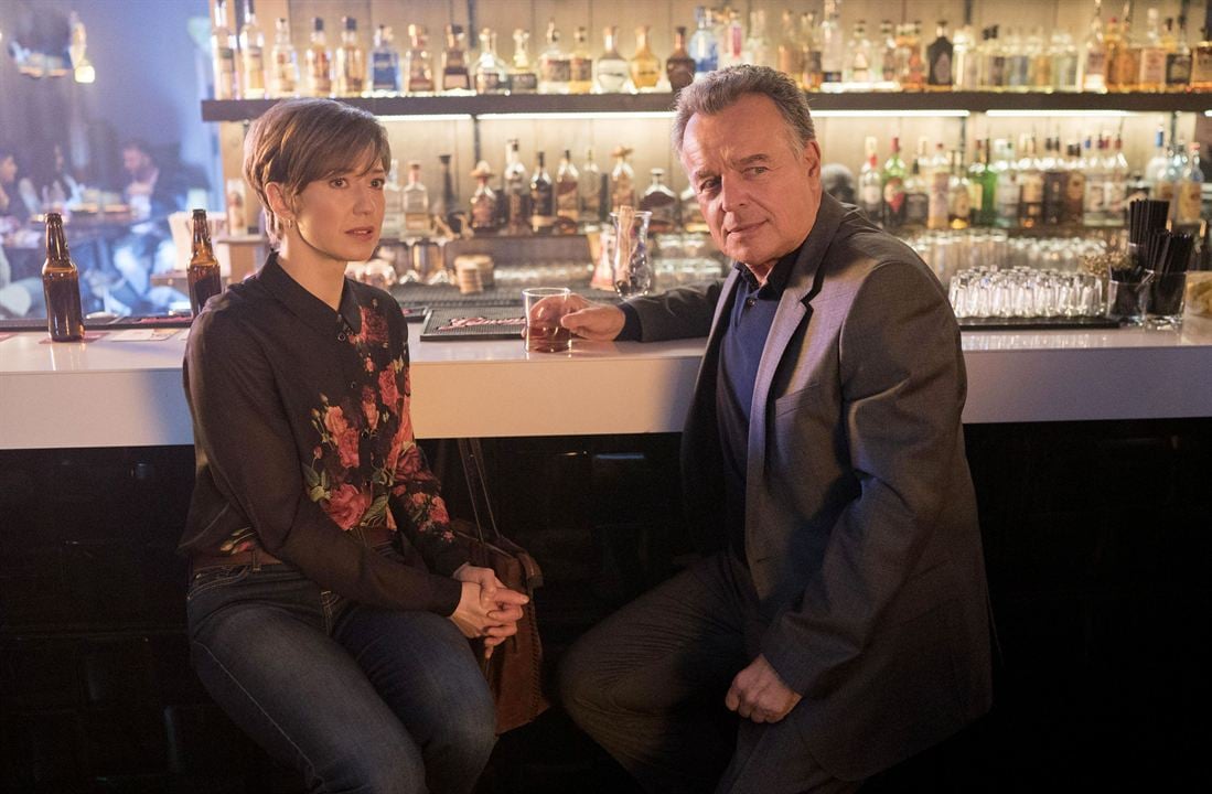 Fargo (2014) : Foto Ray Wise, Carrie Coon
