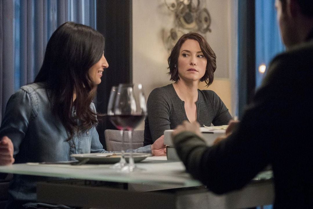 Supergirl : Foto Floriana Lima, Chyler Leigh