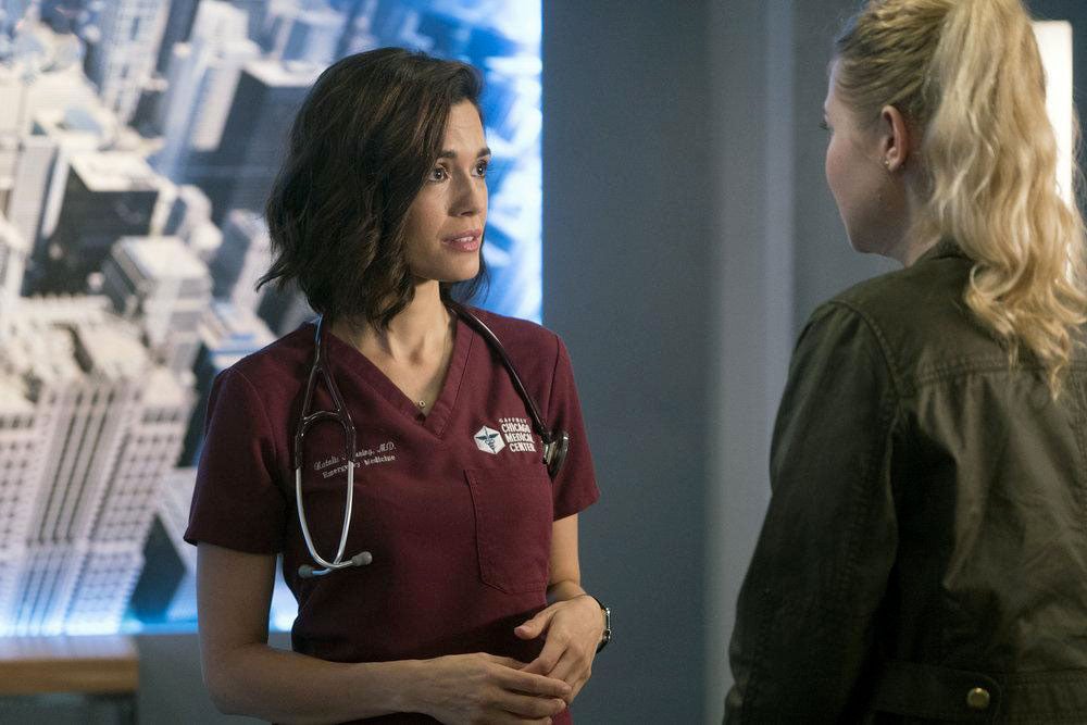 Chicago Med : Foto Torrey DeVitto