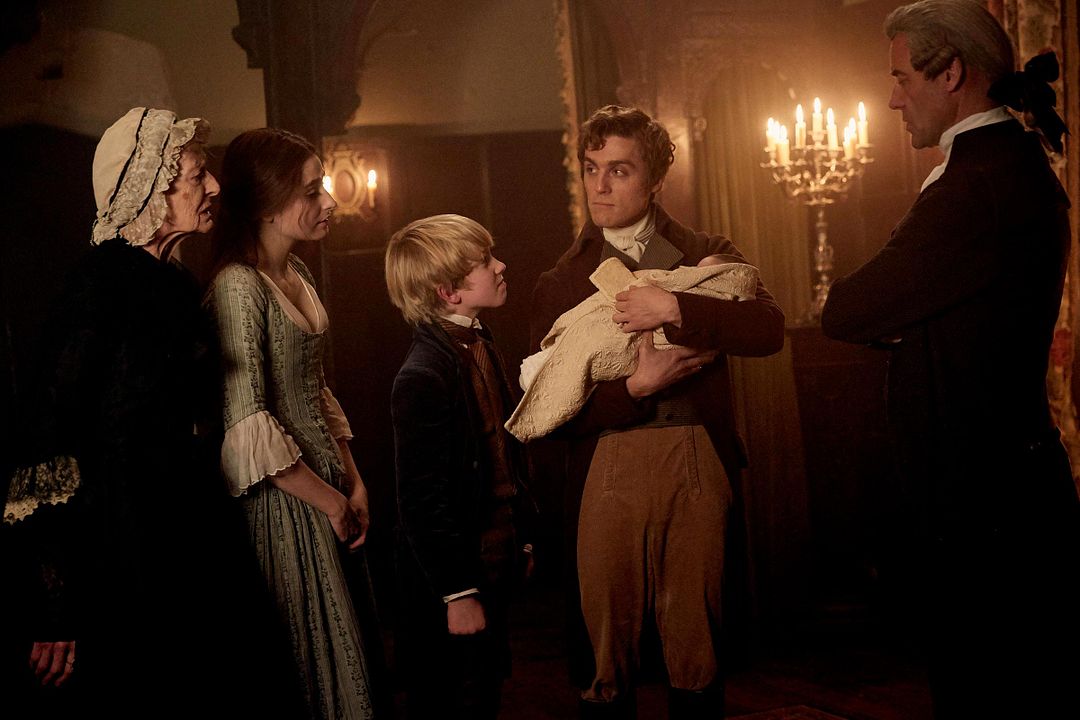 Poldark (2015) : Foto Ellise Chappell, Jack Farthing, Caroline Blakiston