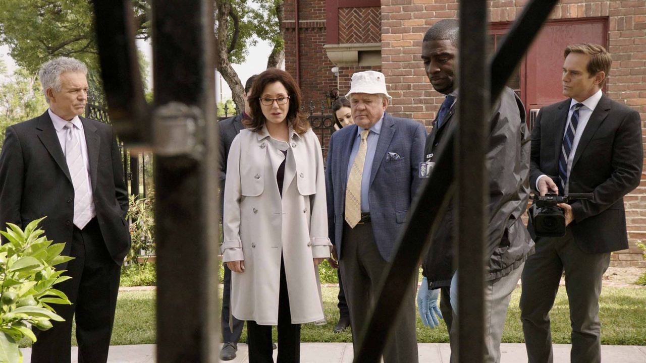 Major Crimes : Foto Ransford Doherty, Mary McDonnell, G.W. Bailey
