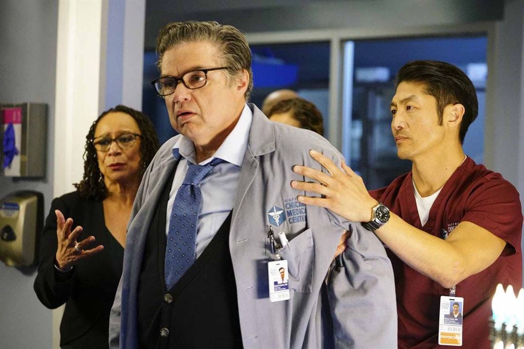 Chicago Med : Foto Brian Tee, Oliver Platt, S. Epatha Merkerson