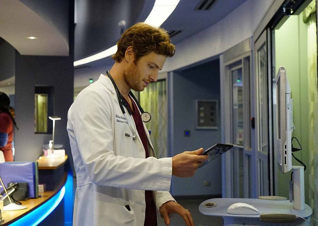 Chicago Med : Foto Nick Gehlfuss