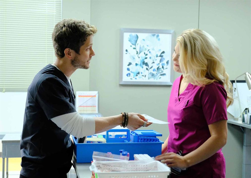 The Resident : Foto Caroline Arapoglou, Matt Czuchry