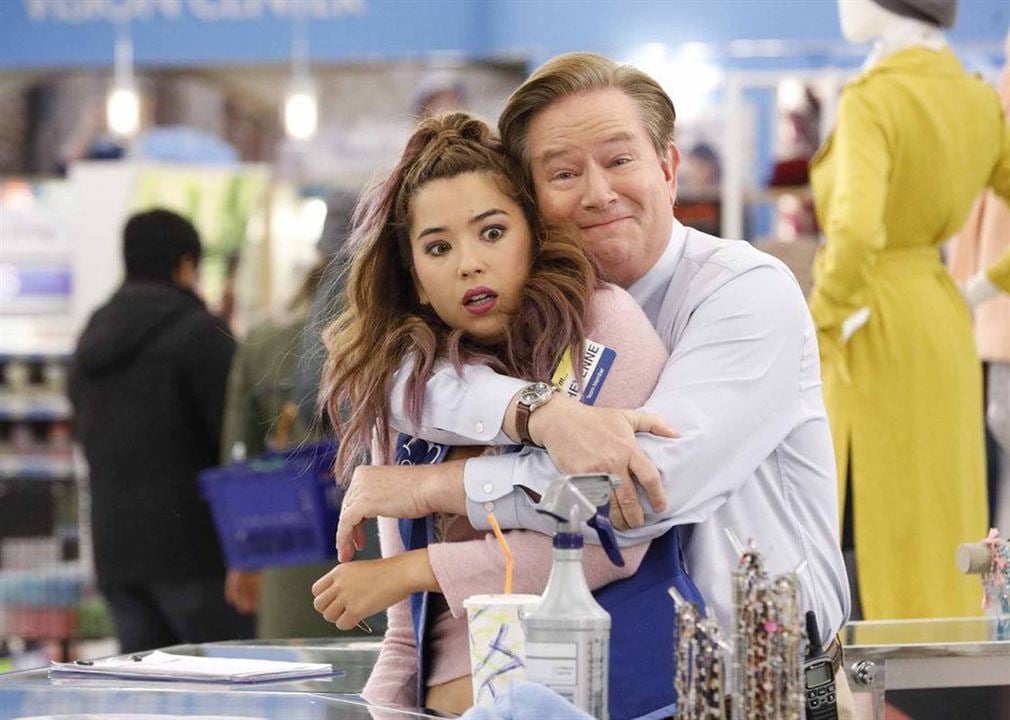 Superstore : Foto Mark McKinney, Nichole Bloom