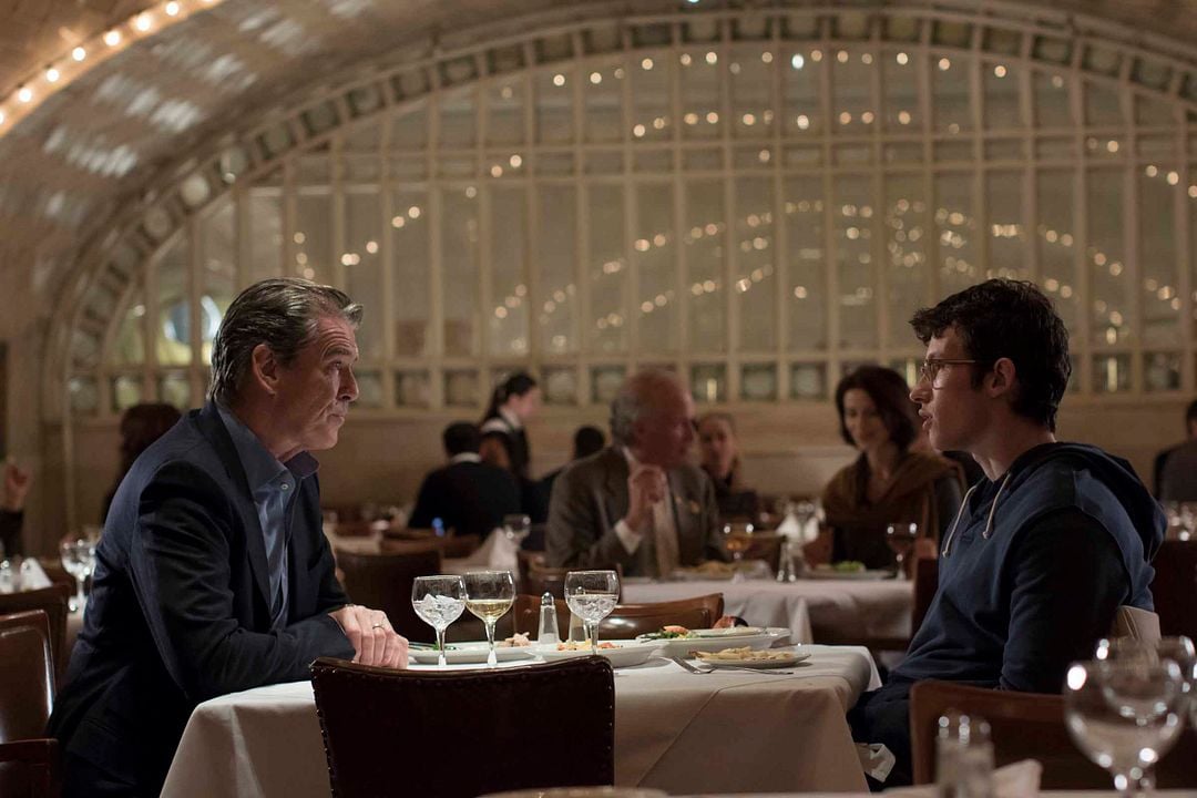 Canción de Nueva York : Foto Pierce Brosnan, Callum Turner