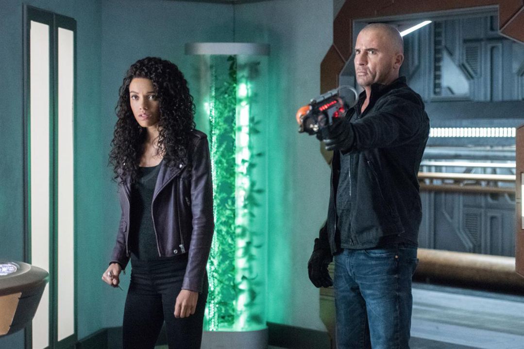DC's Legends of Tomorrow : Foto Maisie Richardson-Sellers, Dominic Purcell