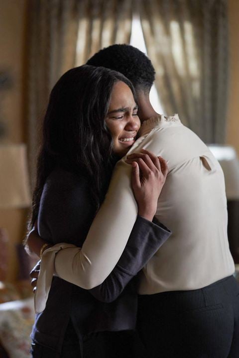 Black Lightning : Foto China Anne McClain