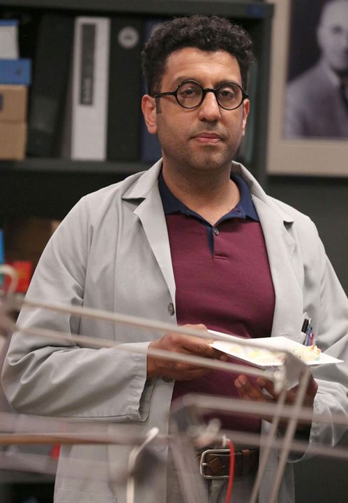 Ghosted : Foto Adeel Akhtar