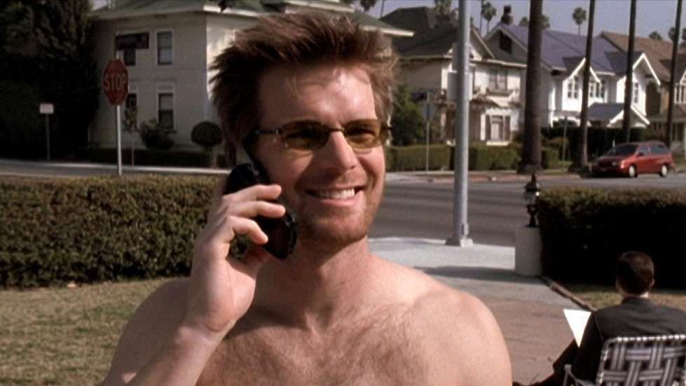 A dos metros bajo tierra : Foto