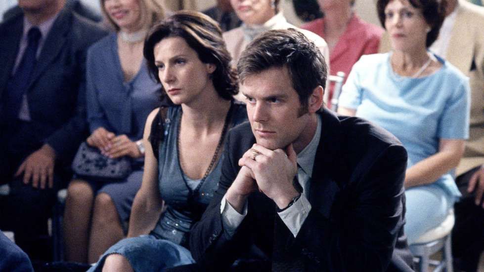 A dos metros bajo tierra : Foto