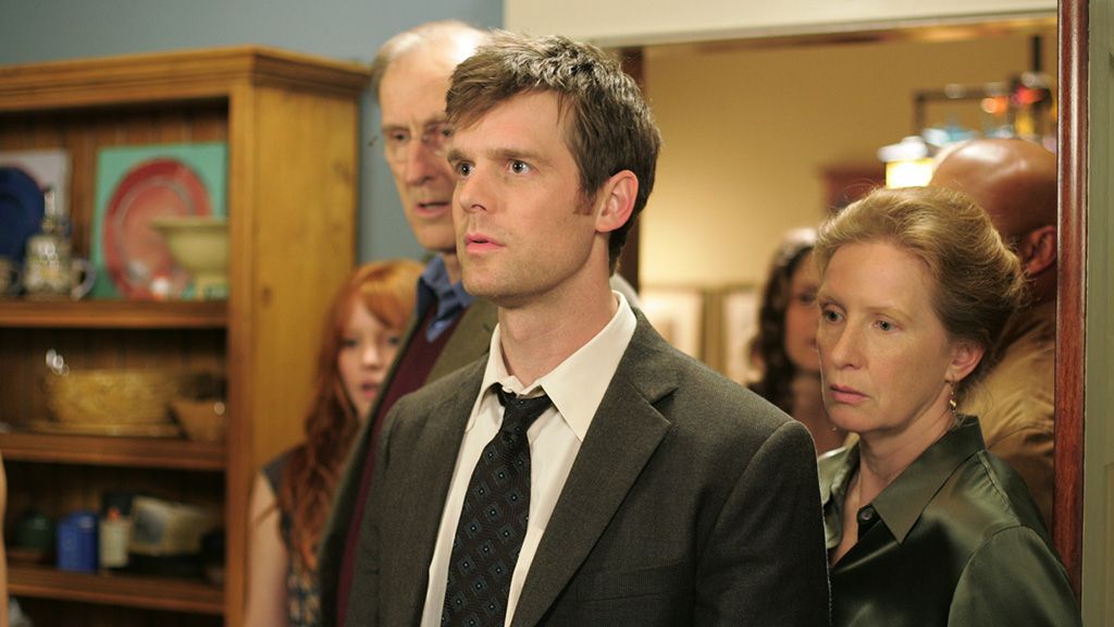 A dos metros bajo tierra : Foto