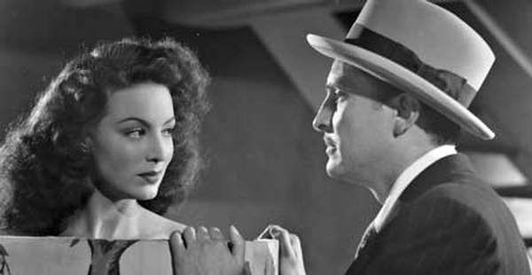 La diosa arrodillada : Foto