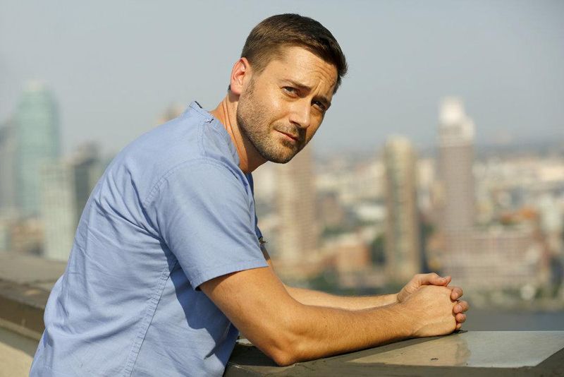 New Amsterdam (2018) : Foto Ryan Eggold