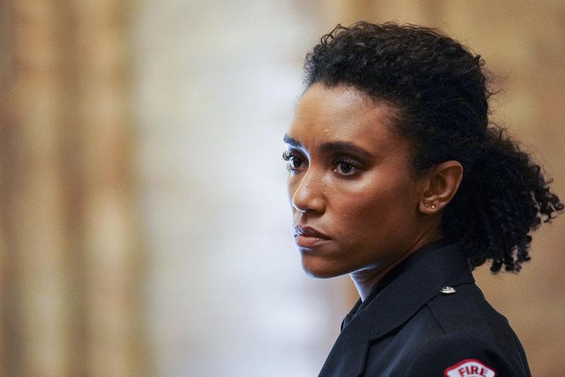 Chicago Fire : Foto Annie Ilonzeh