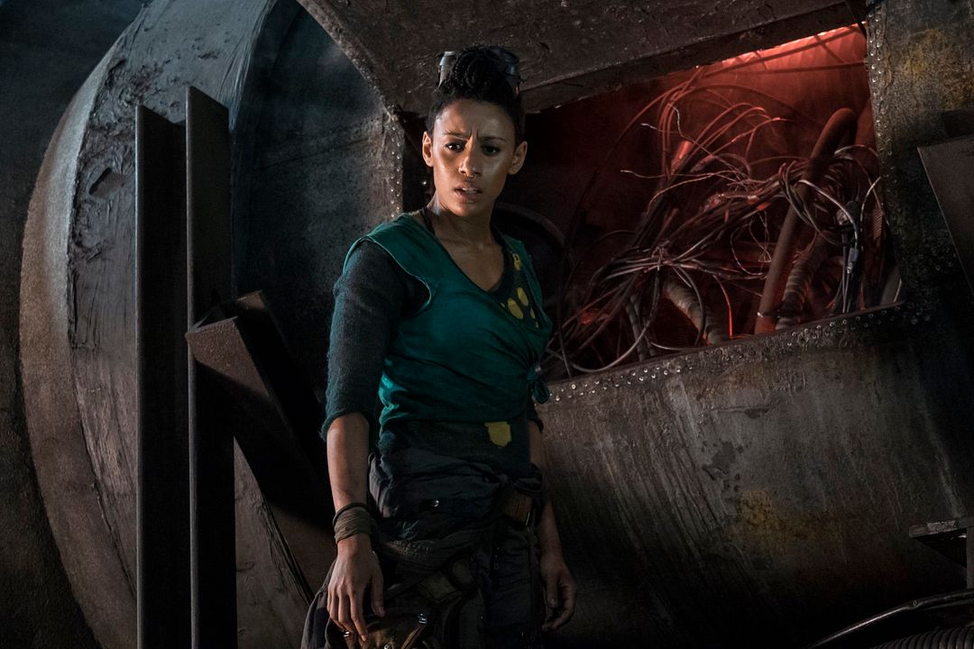 Iron Sky: The Coming Race : Foto Lara Rossi