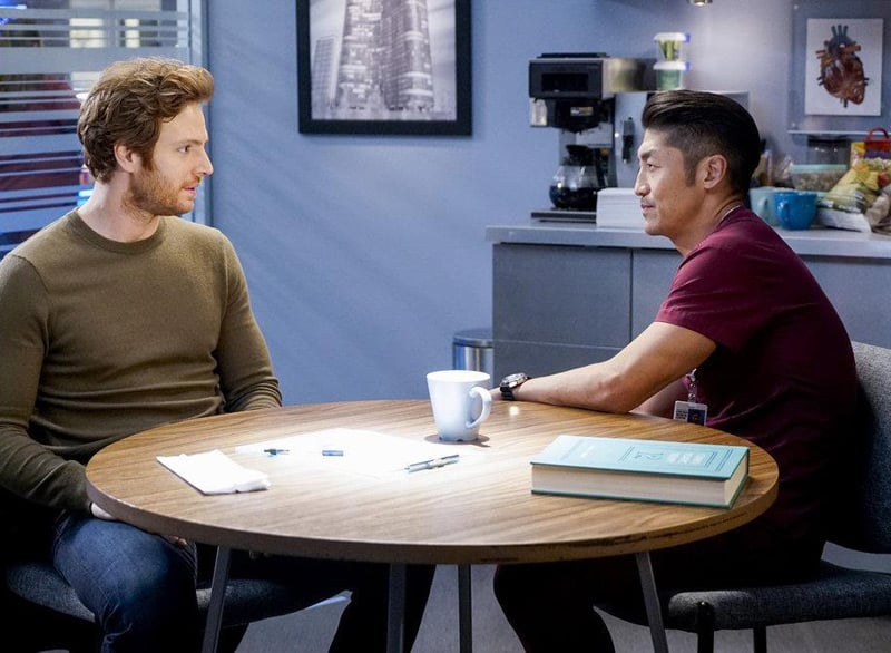 Chicago Med : Foto Nick Gehlfuss, Brian Tee