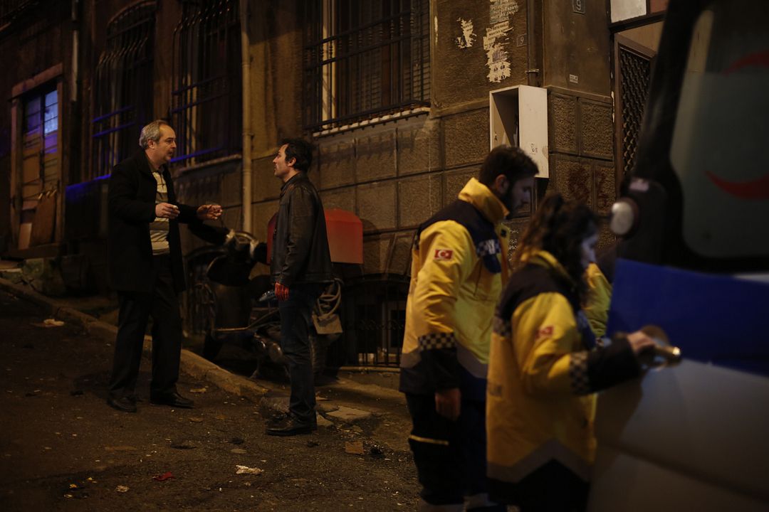 Mujer (Kadin) : Foto