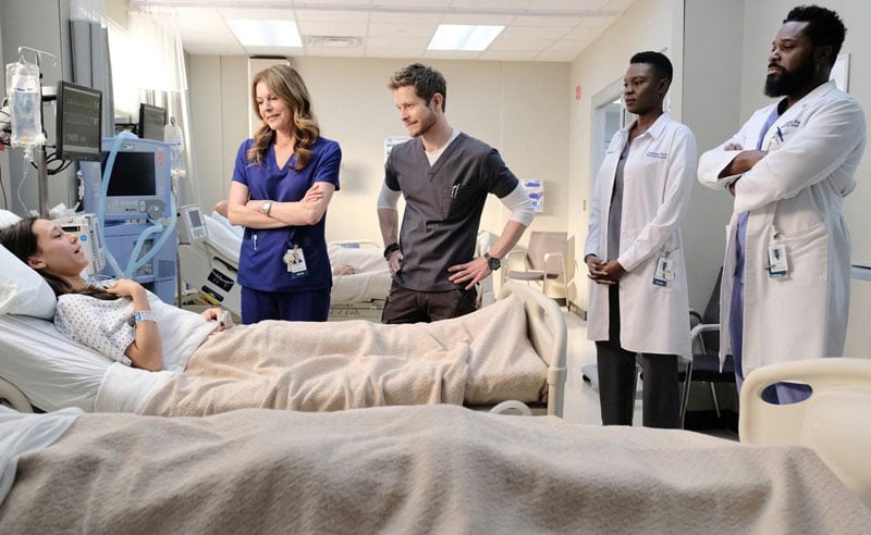 The Resident : Foto Matt Czuchry, Jane Leeves, Malcolm-Jamal Warner, Shaunette Renee Wilson