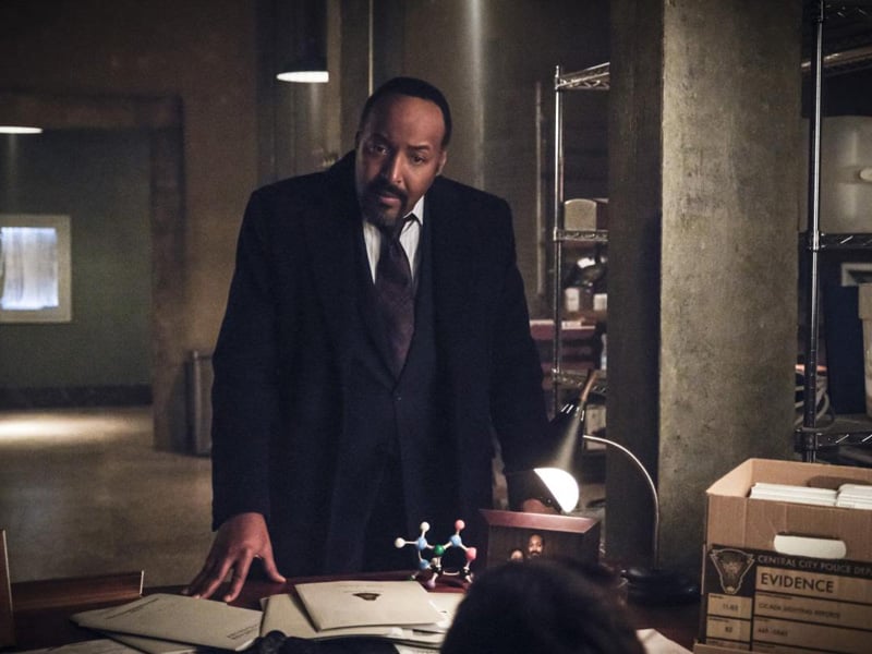 The Flash : Foto Jesse L. Martin