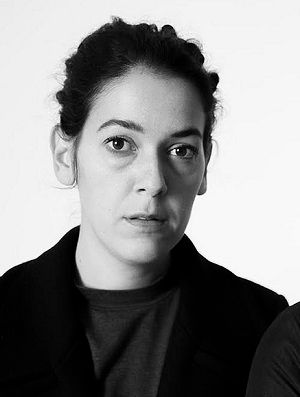 Cartel Silvia Navarro (II)