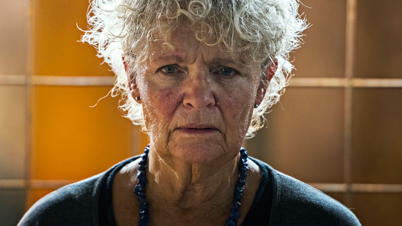 Bajo la superficie : Foto Lane Lind